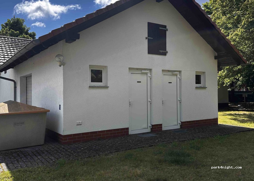 (03185) Teichland - 1 Cottbuser Straße — foto 4