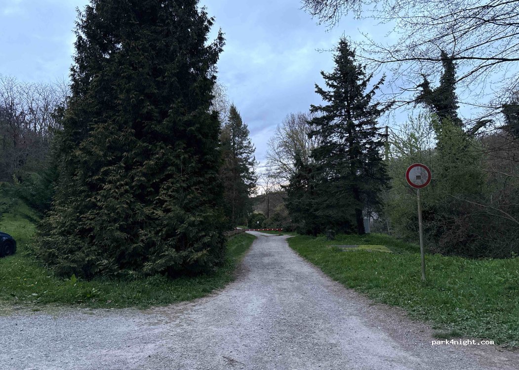 (7639) Pécs - Unnamed road — foto