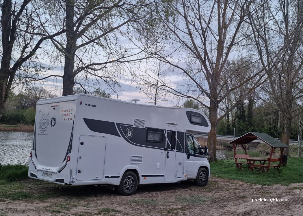 (6448) Csávoly - 6 Bara utca — foto