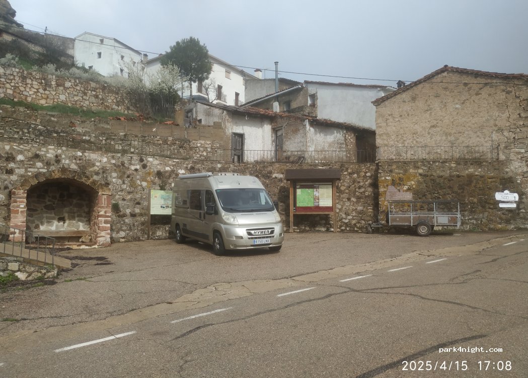 (16152) Huélamo - 20 Calle Molino — foto