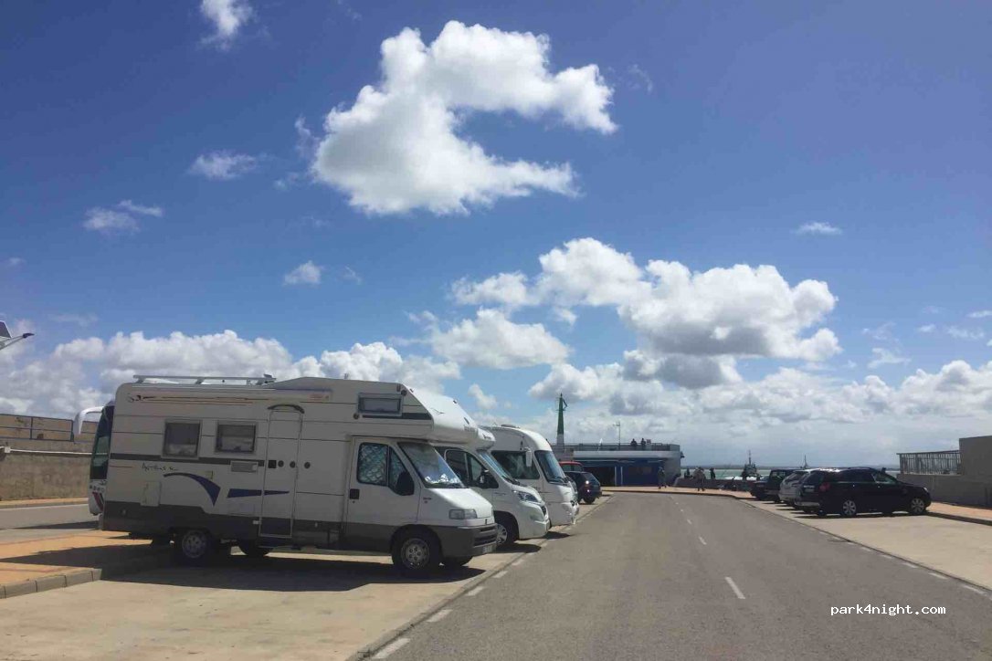 () Cádiz - Paseo Almirante Pascual Pery — foto