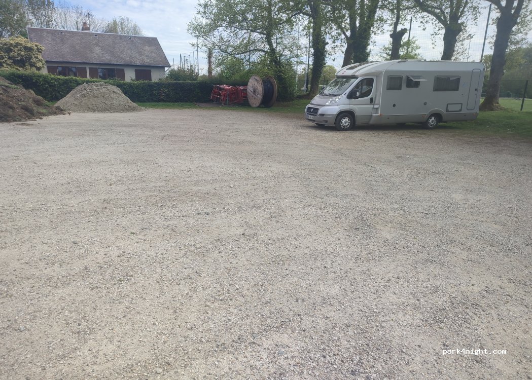 (76170) Lillebonne - 75 Impasse du Stade — foto