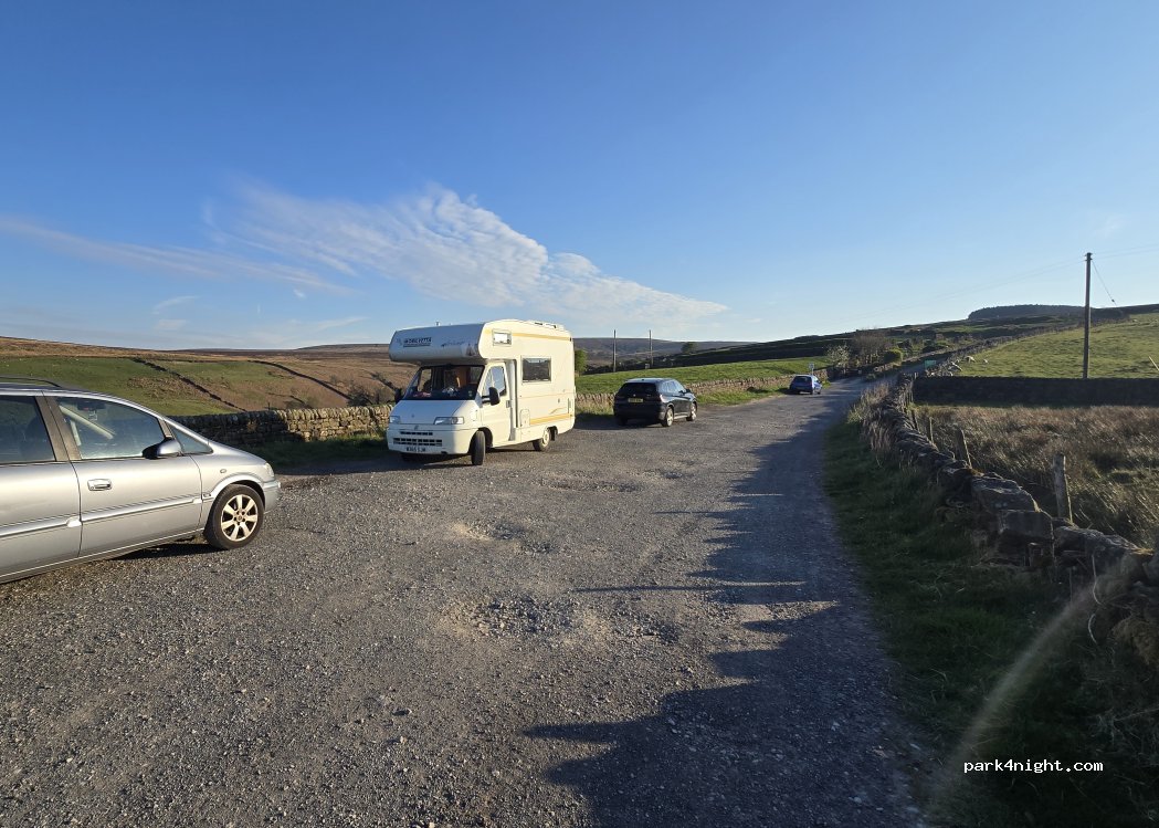 (BD22 0HH) Keighley - — foto 2