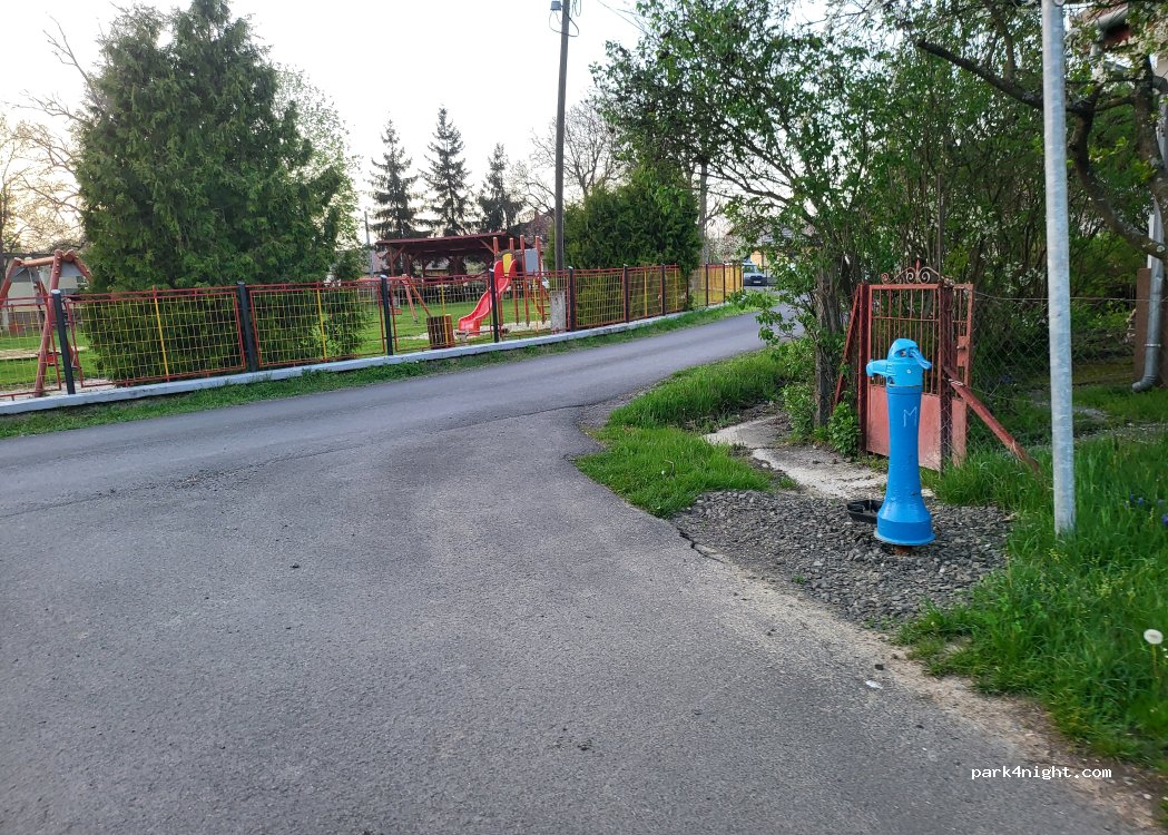 (3151) Rákóczibánya - 2 Fő tér — foto