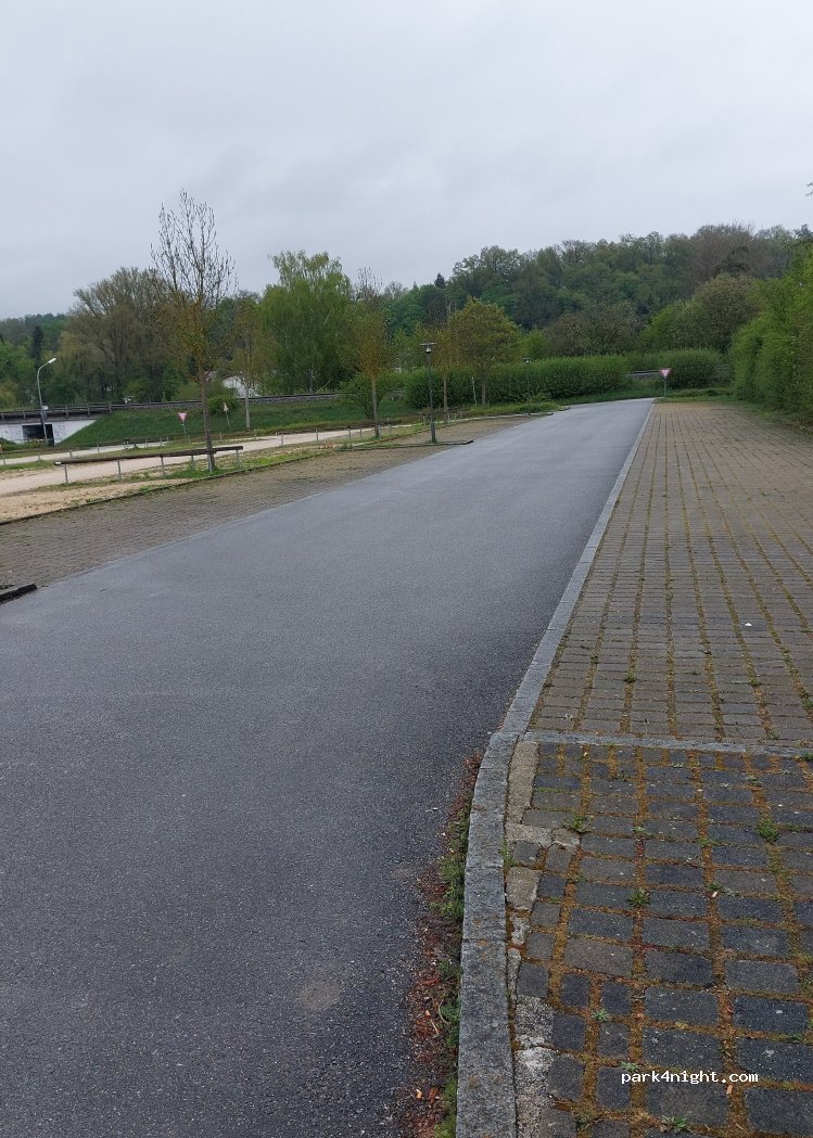 (84061) Ergoldsbach - 24 Badstraße — foto 2