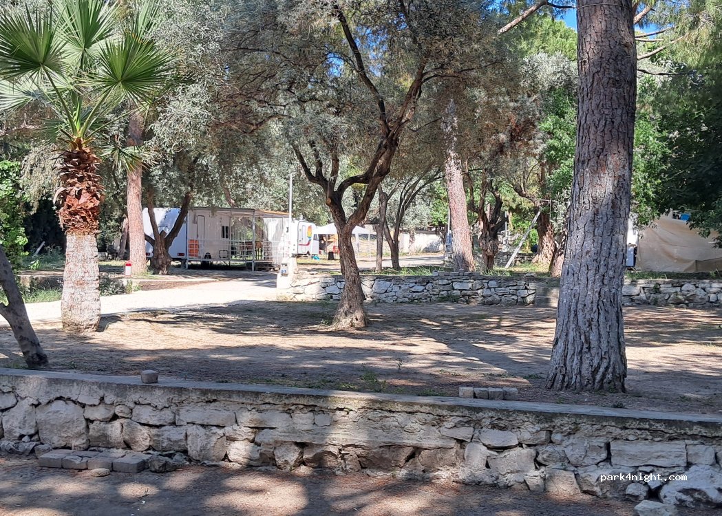 Onder Camp — foto