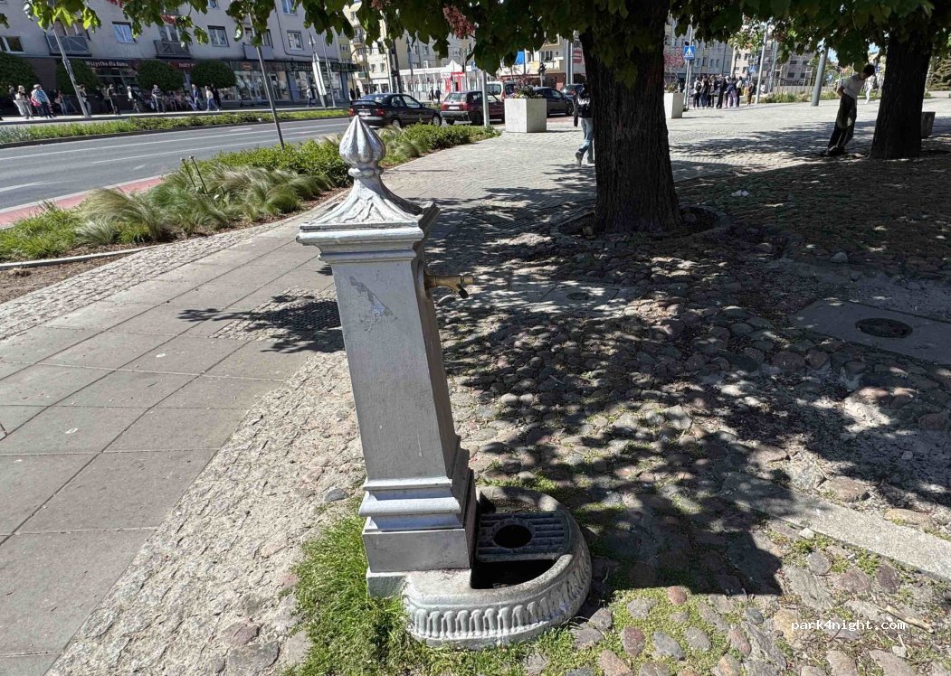 (66-400) Gorzów Wielkopolski - 12B Obotrycka — foto