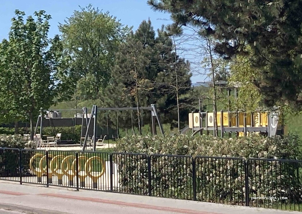(911 01) Trenčín - Karpatská — foto