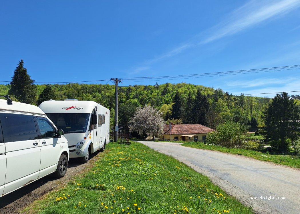 (679 22) Lažany - 37717 — foto