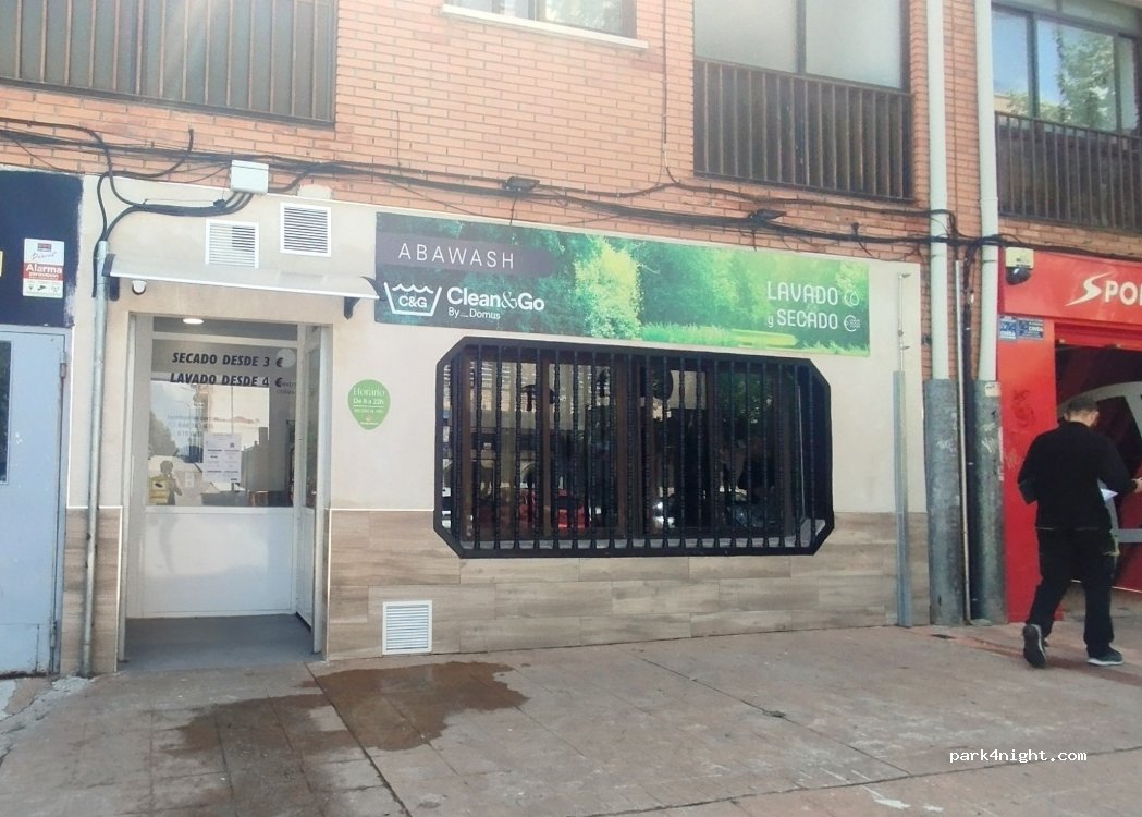 (45940) Valmojado - 104 Avenida de la Constitución — foto