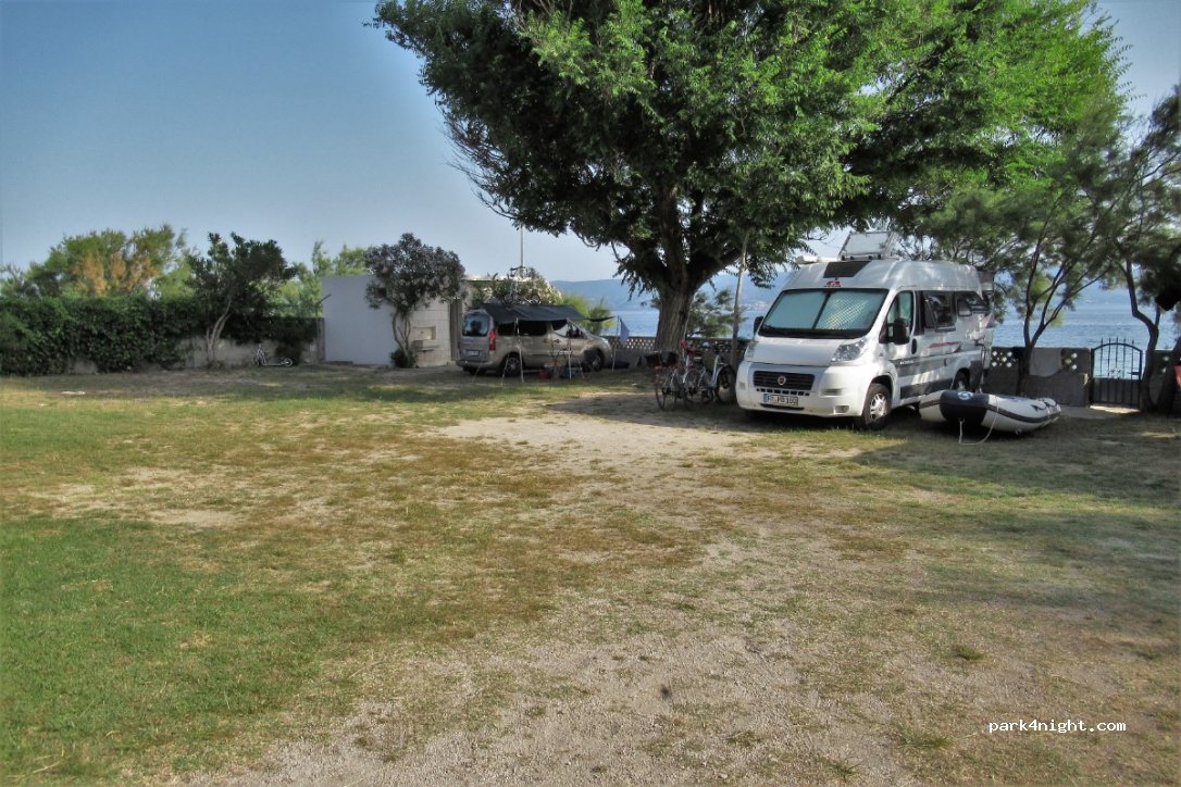 AUTOKAMP ORIJ — foto