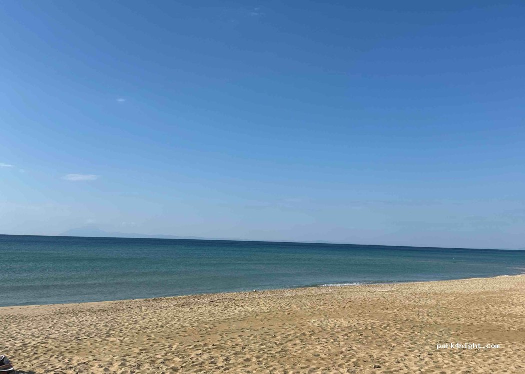 (640 07) Agios Athanasios - Unnamed road — foto