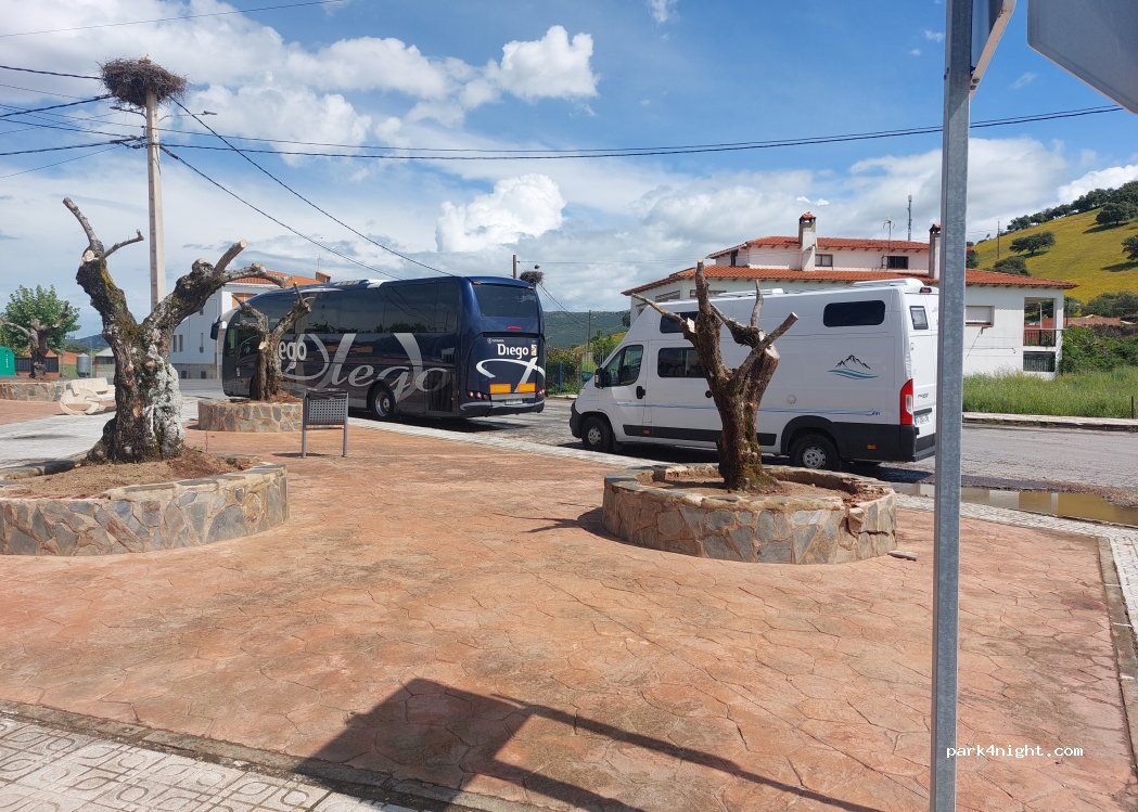 (13109) Puebla de Don Rodrigo - 4 Diseminado Eras — foto