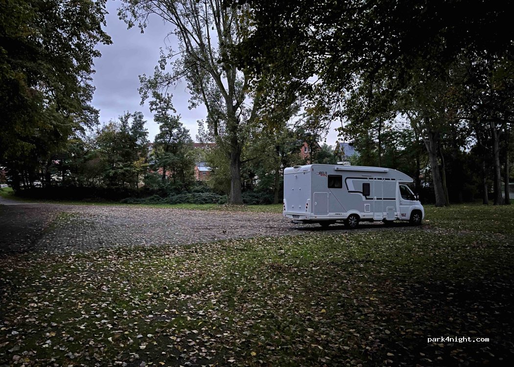 (06237) Leuna - 1 Auestraße — foto 3