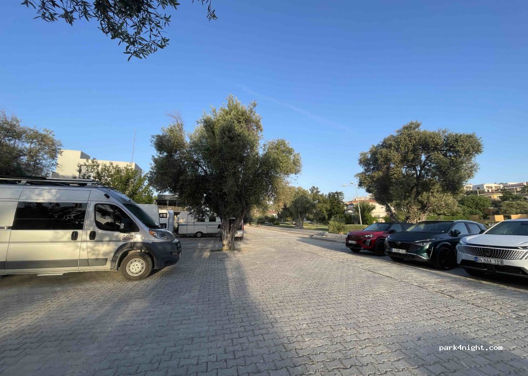 (35930) Çeşme - 3 3114. Sokak — foto