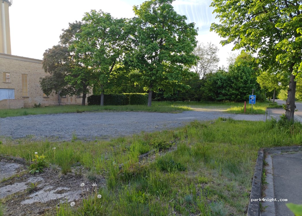 (04552) Borna - 25 Witznitzer Werkstraße — foto 2
