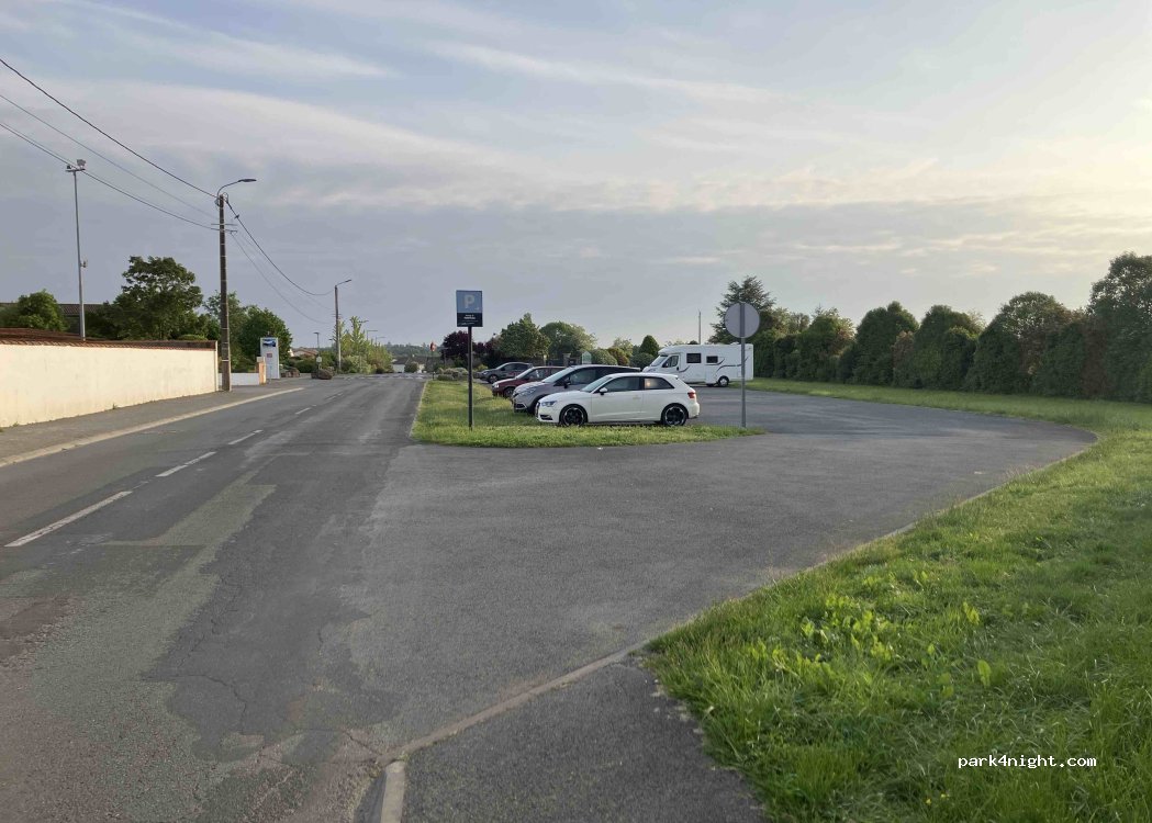 (86440) Migné-Auxances - 58 Rue du Centre — foto