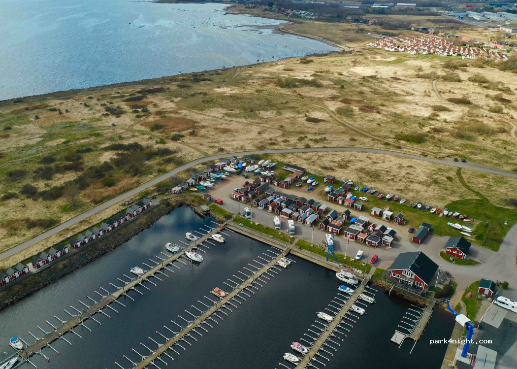 Lövstavikens Ställplatser — foto 2