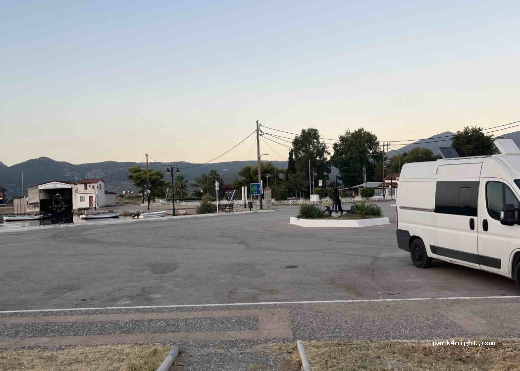 (352 00) Skala - Unnamed Road — foto 2
