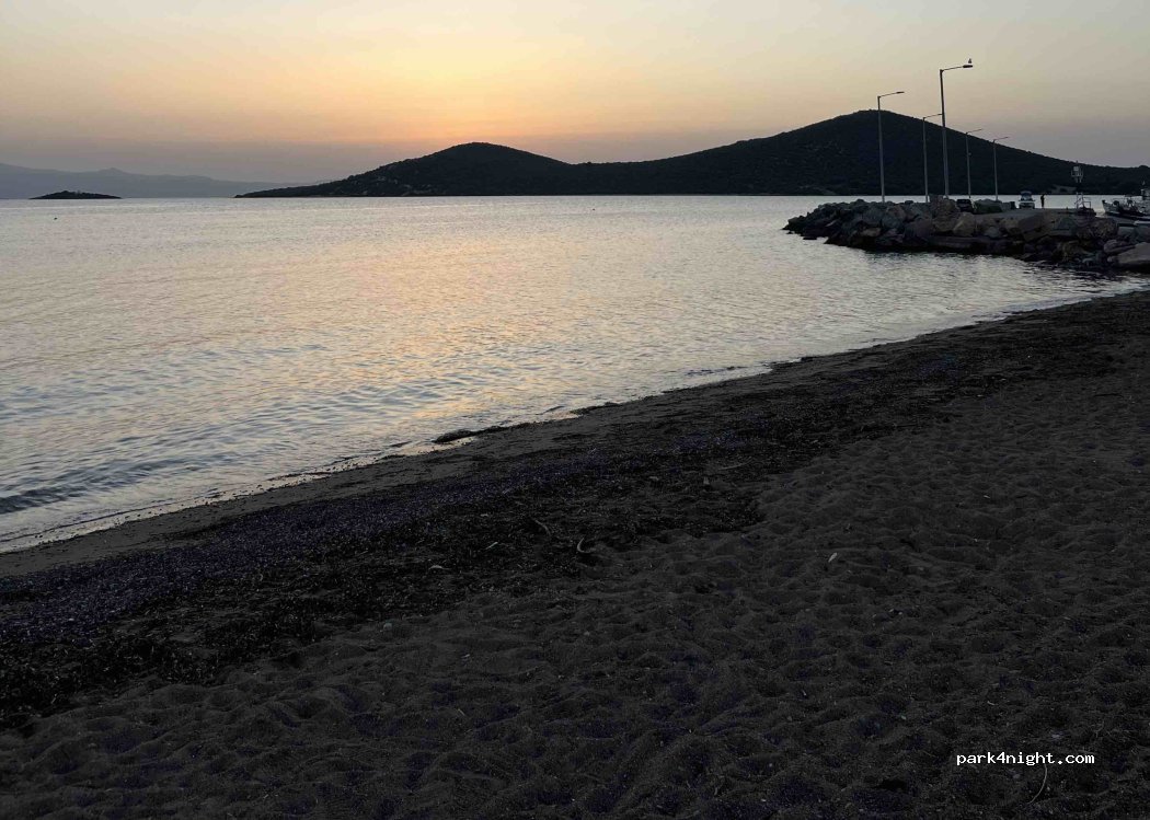 (352 00) Skala - Unnamed Road — foto 3