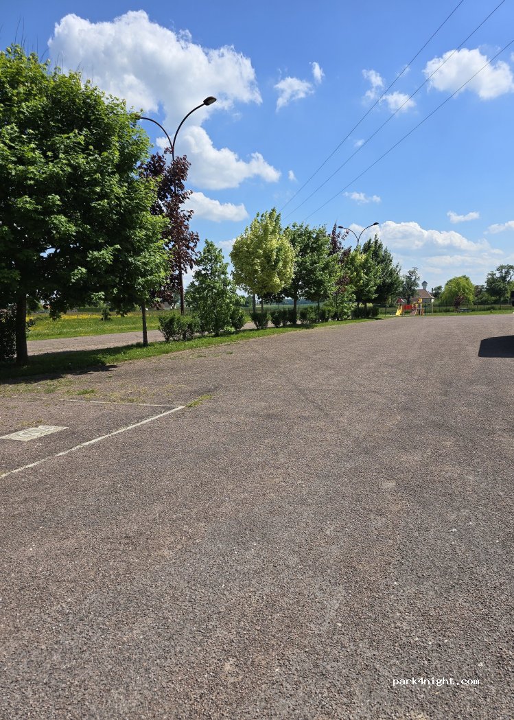 (10130) Chessy-les-Prés - 4 Rue du Moulin Jacotot — foto
