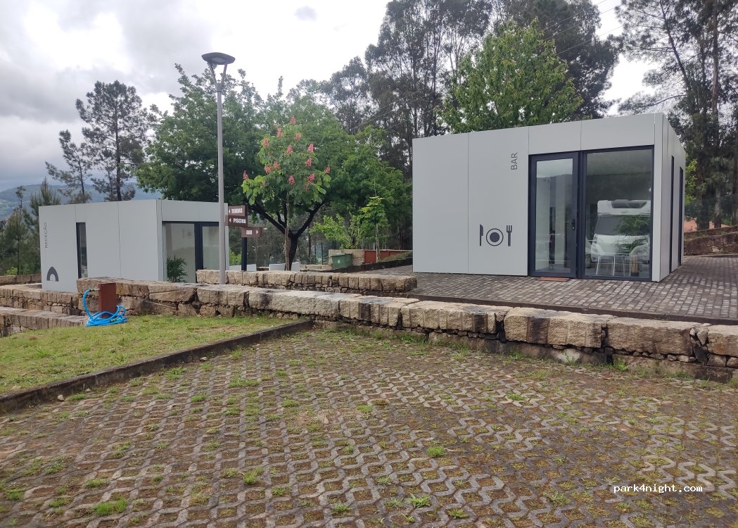 Parque de Campismo de Cabeceiras de Basto — foto