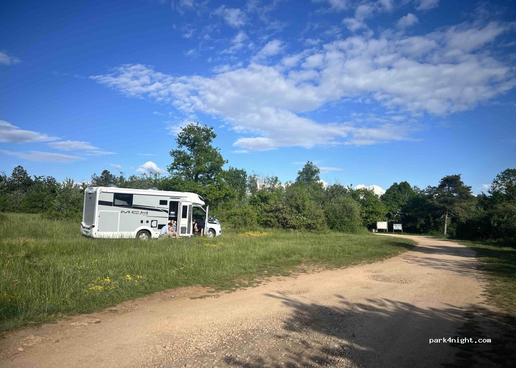 (21410) Baulme-la-Roche - D104C — foto