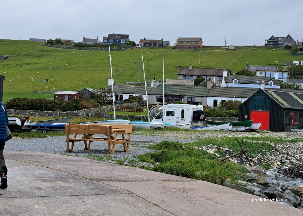 (ZE2) Sandwick - Unnamed road — foto 2