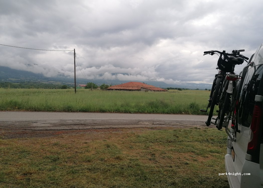 (330 57) Gravia - — foto 4