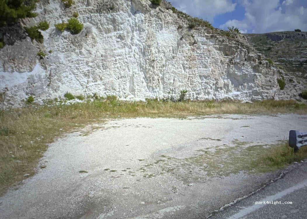 (71037) Monte Sant'Angelo - SP55 — foto 2