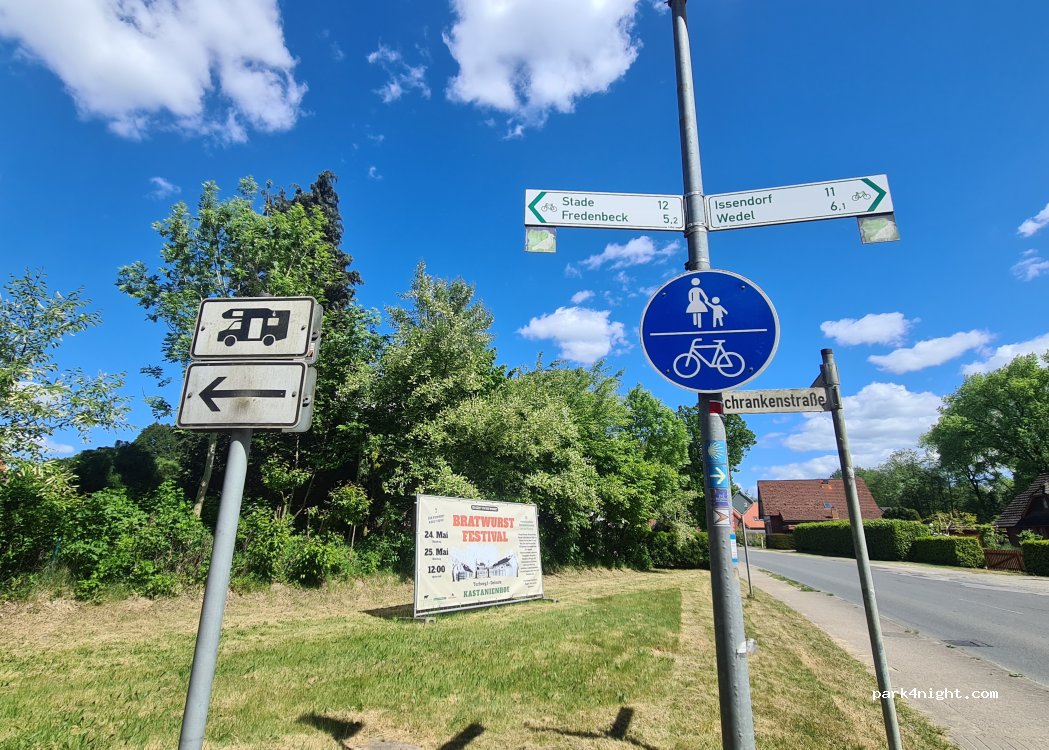 (21717) Deinste - Schrankenstraße — foto