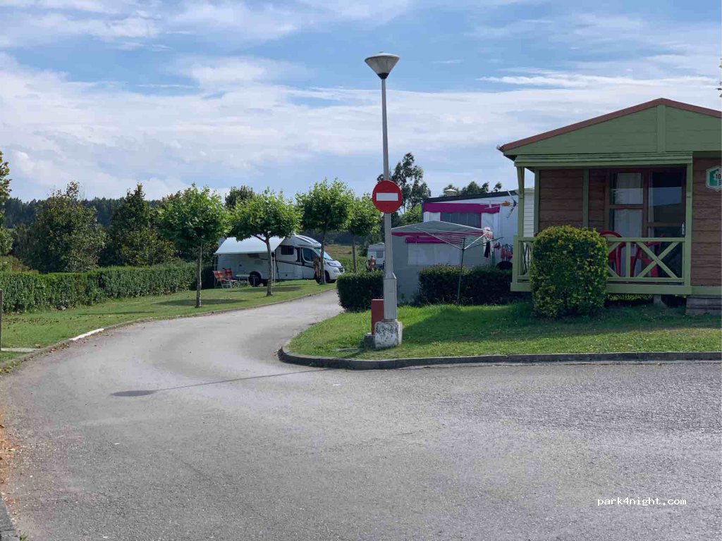 Camping Los Molinos de Bareyo — foto