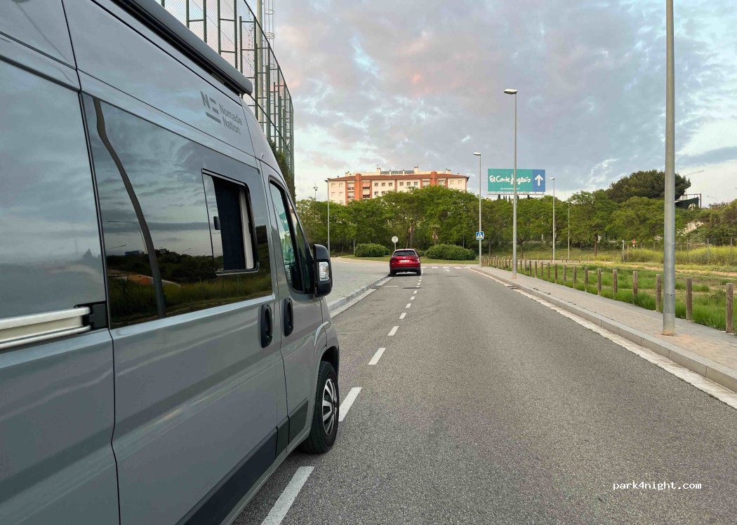 (08970) Sant Joan Despí - Carrer Manuel Vázquez Montalbán — foto