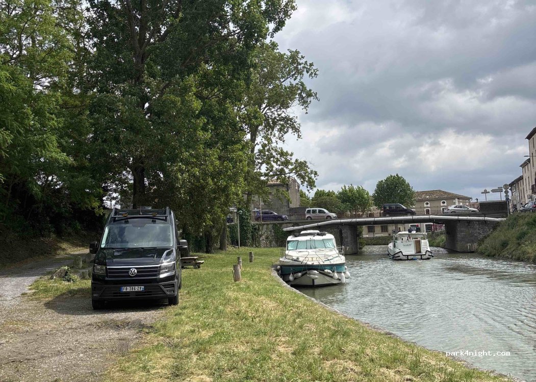 (11800) Trèbes - 1 Avenue Pierre Loti — foto