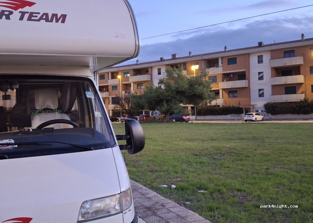 (71016) San Severo - 1 Via Alberto de Falco — foto 2