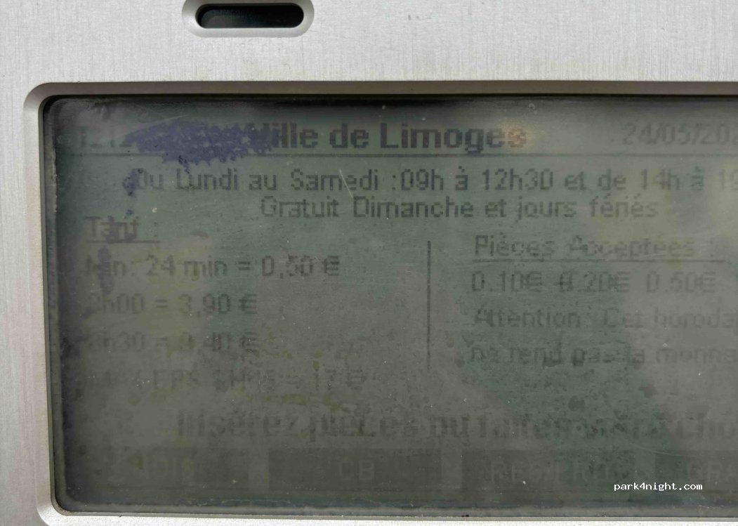 (87100) Limoges - 2 Place Marceau — foto