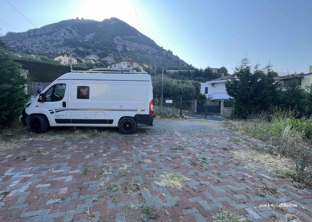 () Lezhë - 4501 Shëtitorja Gjergj Fishta — foto 2