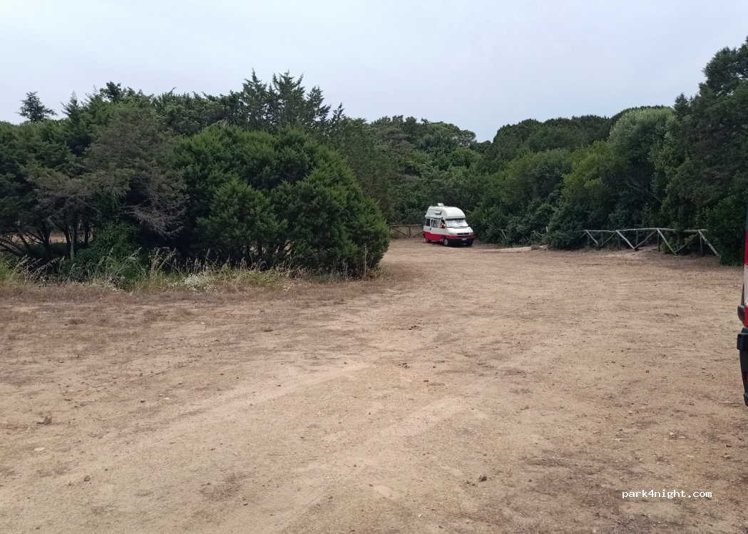 (07030) Badesi - Unnamed Road — foto 2