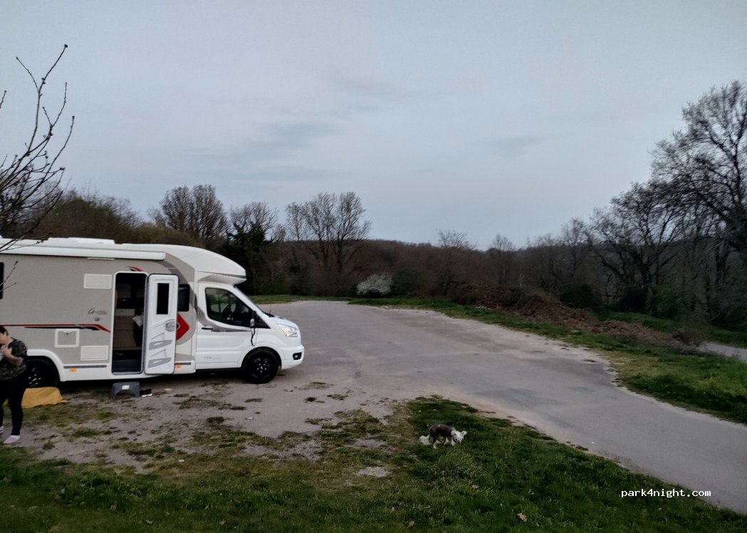 (85310) Le Tablier - Piquet — foto
