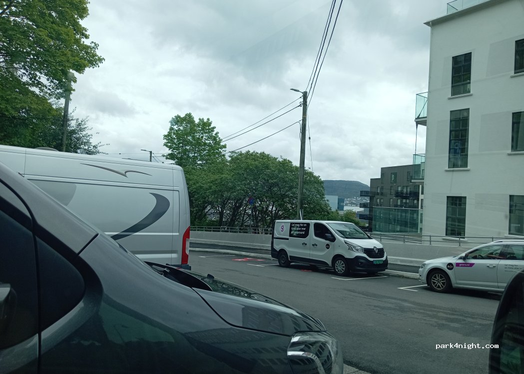 (5042) Bergen - 1 Breiviken — foto
