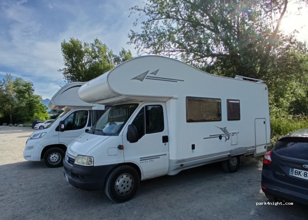 (73200) Albertville - 23 Avenue des Chasseurs Alpins — foto