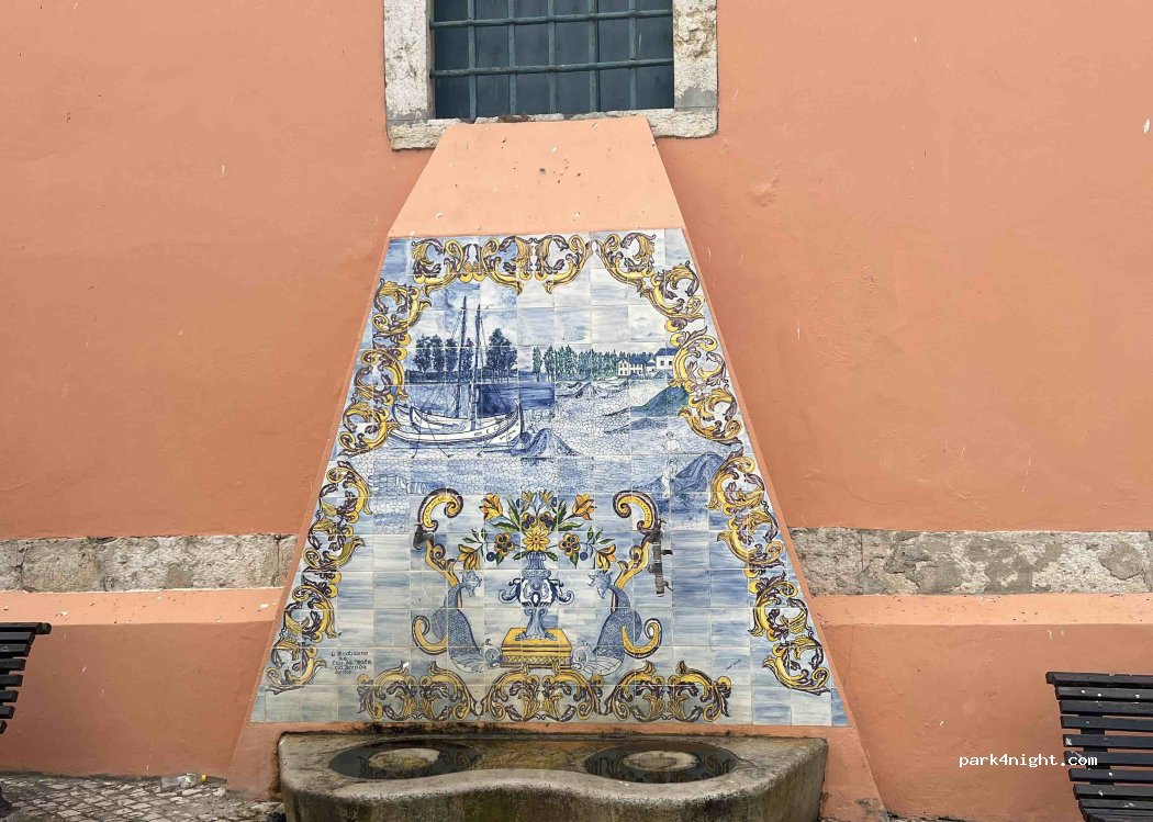 (2120) Salvaterra de Magos - 122 Estrada do Tejo — foto
