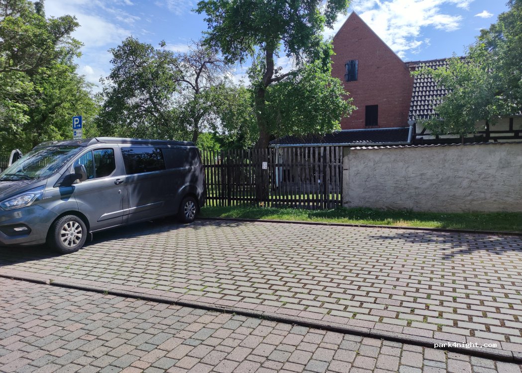 (99099) Erfurt - 1 Stangenweg — foto