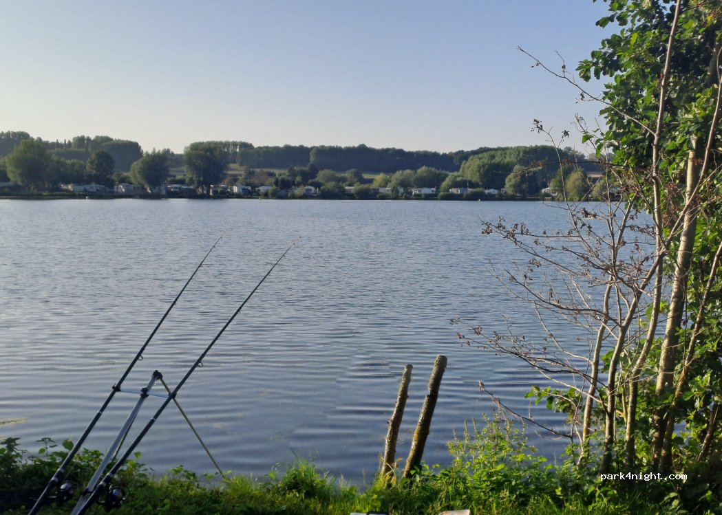 Camping du Lac Rebecques — foto 4