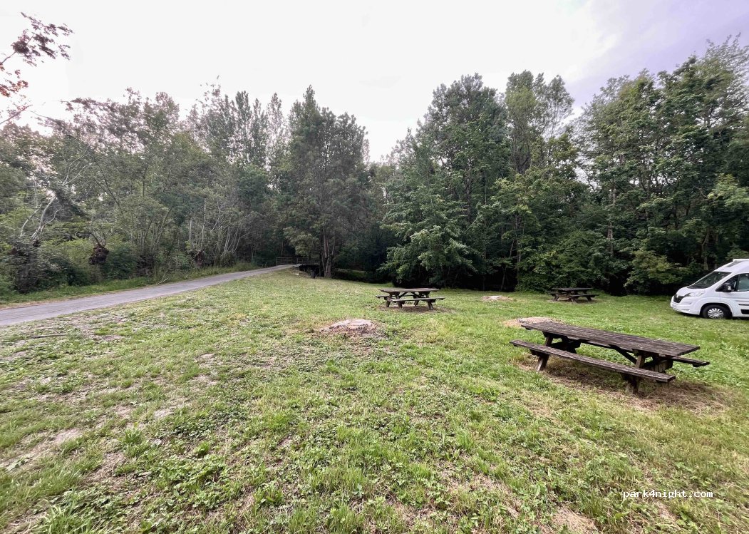 (79210) Saint-Georges-de-Rex - Unnamed road — foto