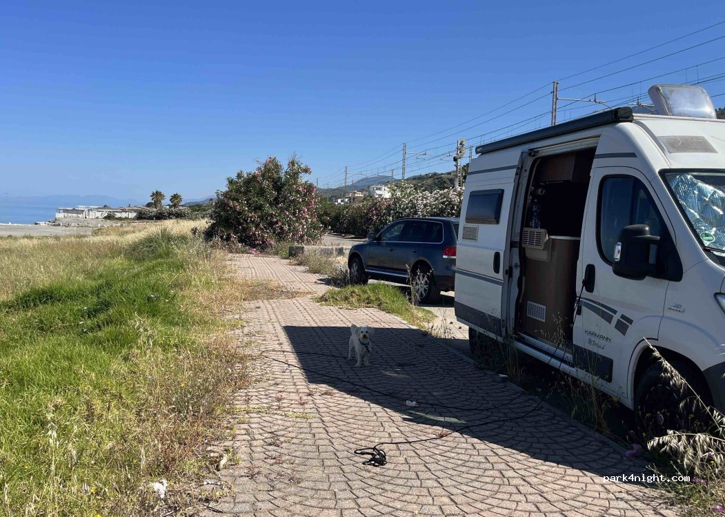 (87020) Sparvasile - Unnamed road — foto 3