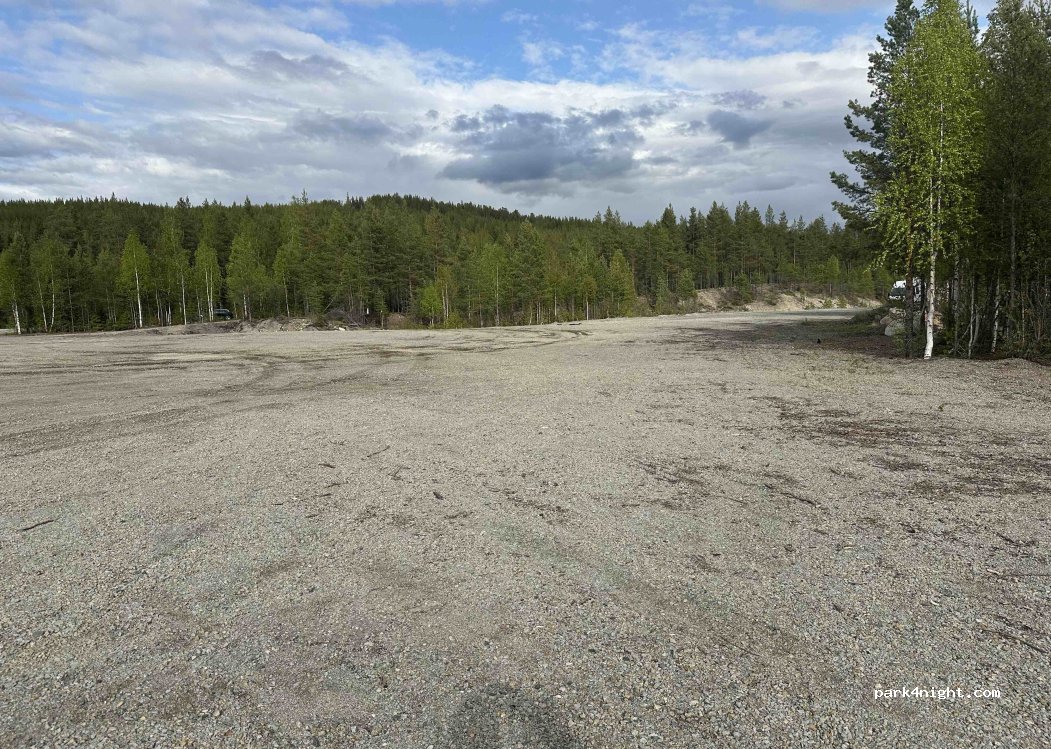 (921 97) Ruskträsk - Unnamed road — foto