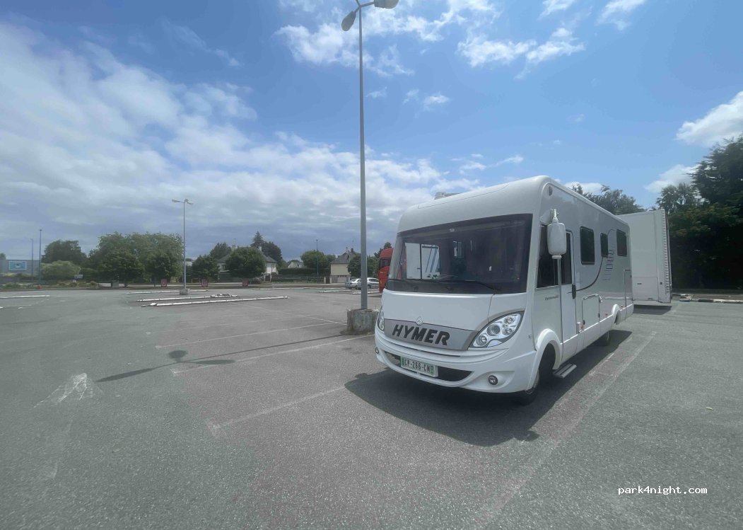 (35150) Janzé - 554 Route de Bain — foto 2