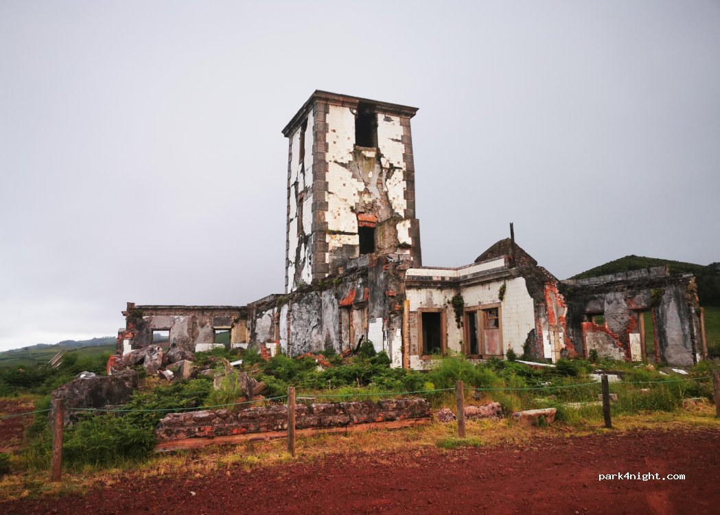 (9900-491) Ribeirinha - Caminho Tras da Serra — foto