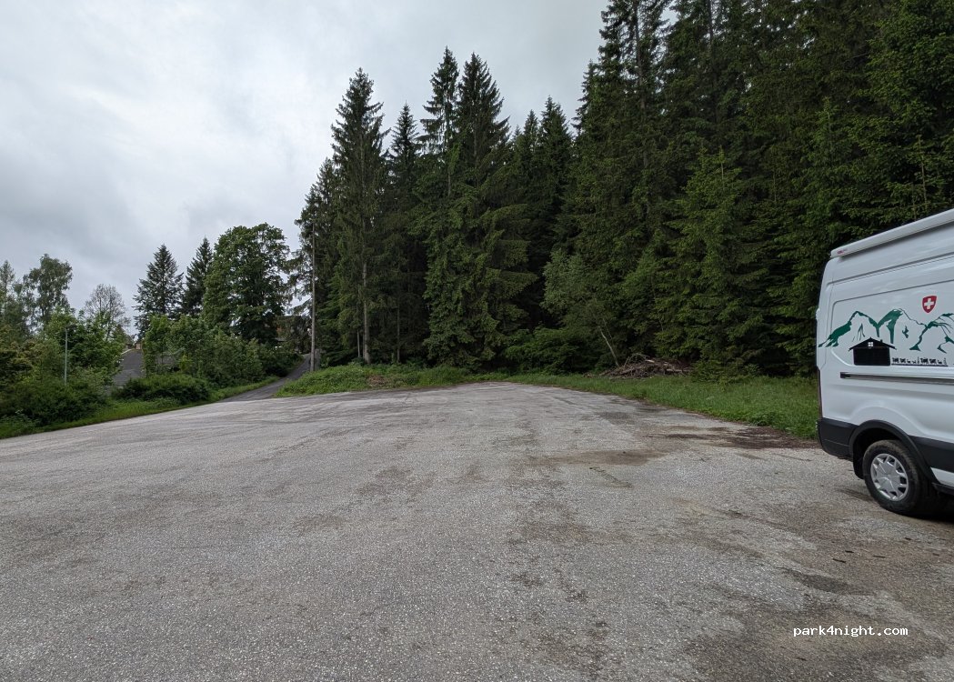 (512 46) Harrachov - Unnamed Road — foto